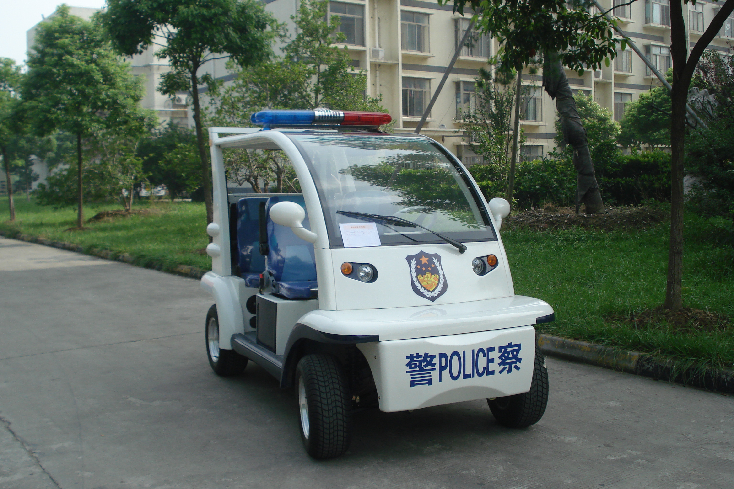 電動巡邏車